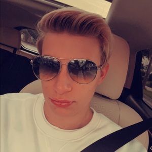 Meet your Posher, Nathan